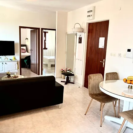 Beach Nest Спліт