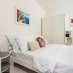 Golden Apartman *
